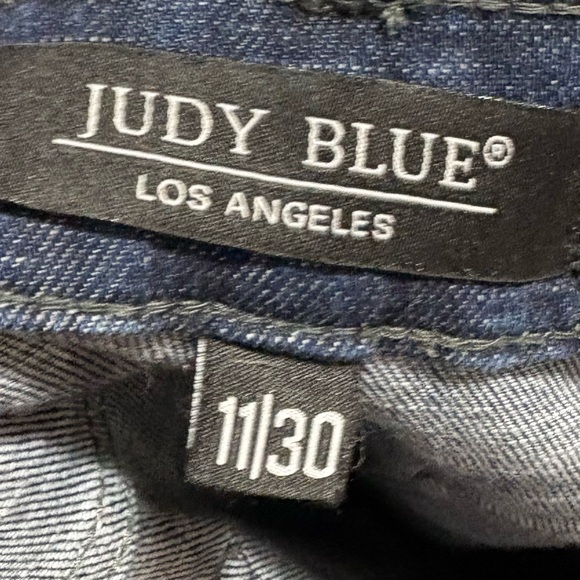 Judy Blue Deep Indigo Skinny Jeans - Picture 3 of 5